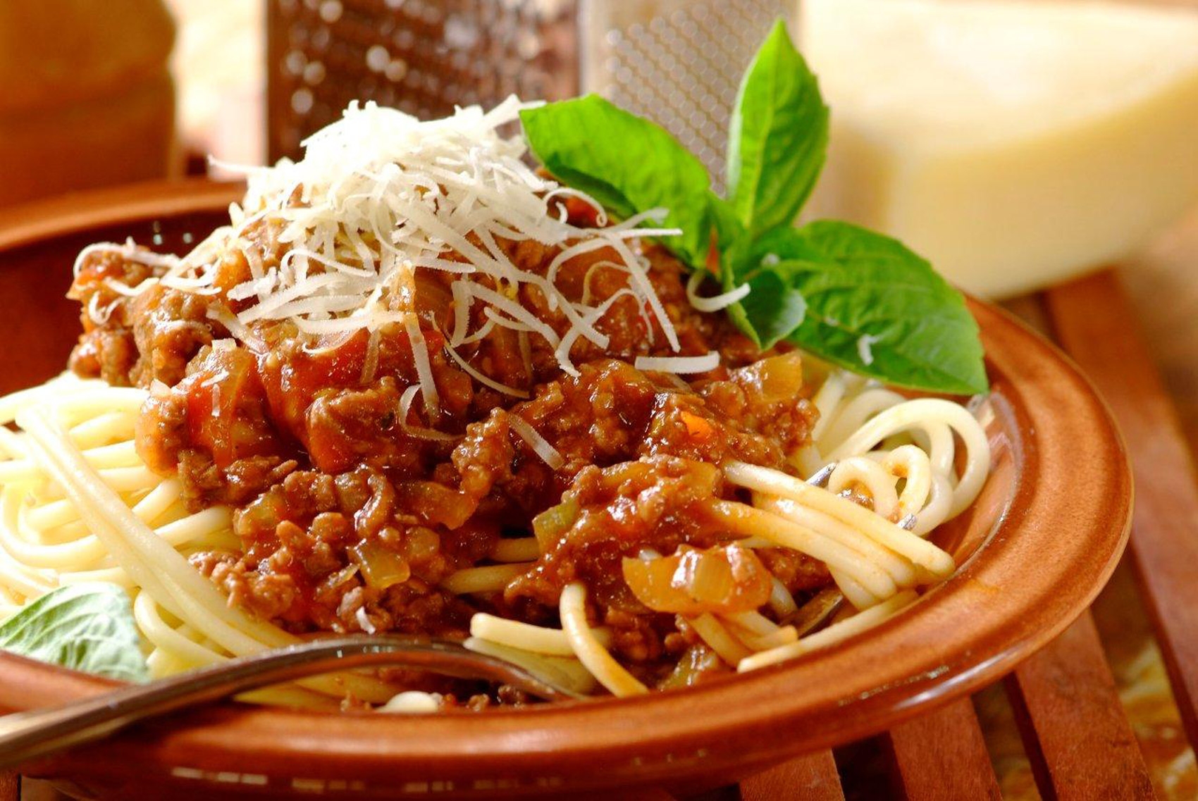 Spaghetti Bolognese – Jamie Olivers version – Min-sovs.dk